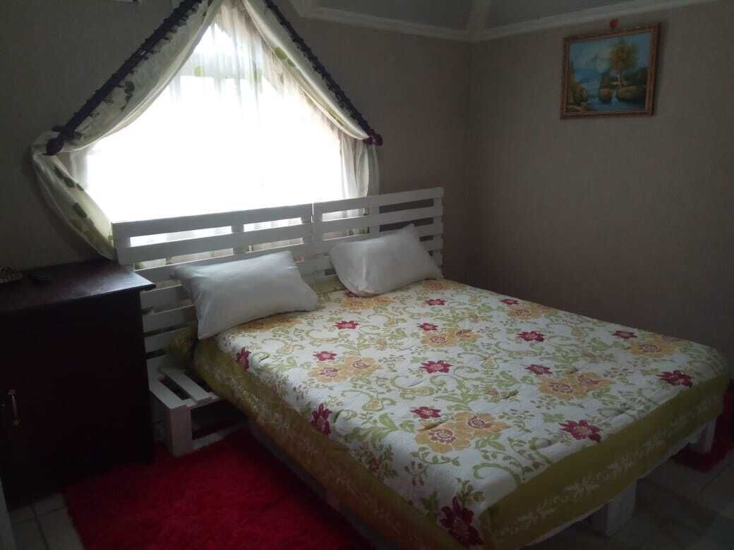 1 chambre, coffres-forts dans les chambres, fer et planche à repasser