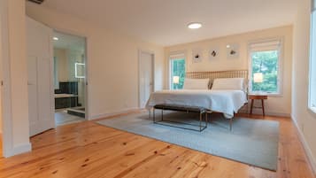 3 chambres, fer et planche à repasser, Wi-Fi gratuit, draps fournis
