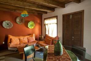 Interior - Enjoy with your family .C8 (Lázaro Cárdenas)