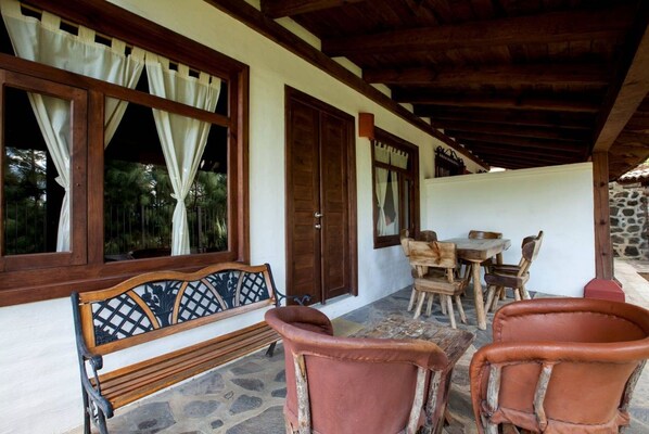 Outdoor dining - Enjoy with your family .C8 (Lázaro Cárdenas)