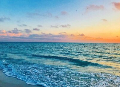 Anna Maria Sunsets - studio