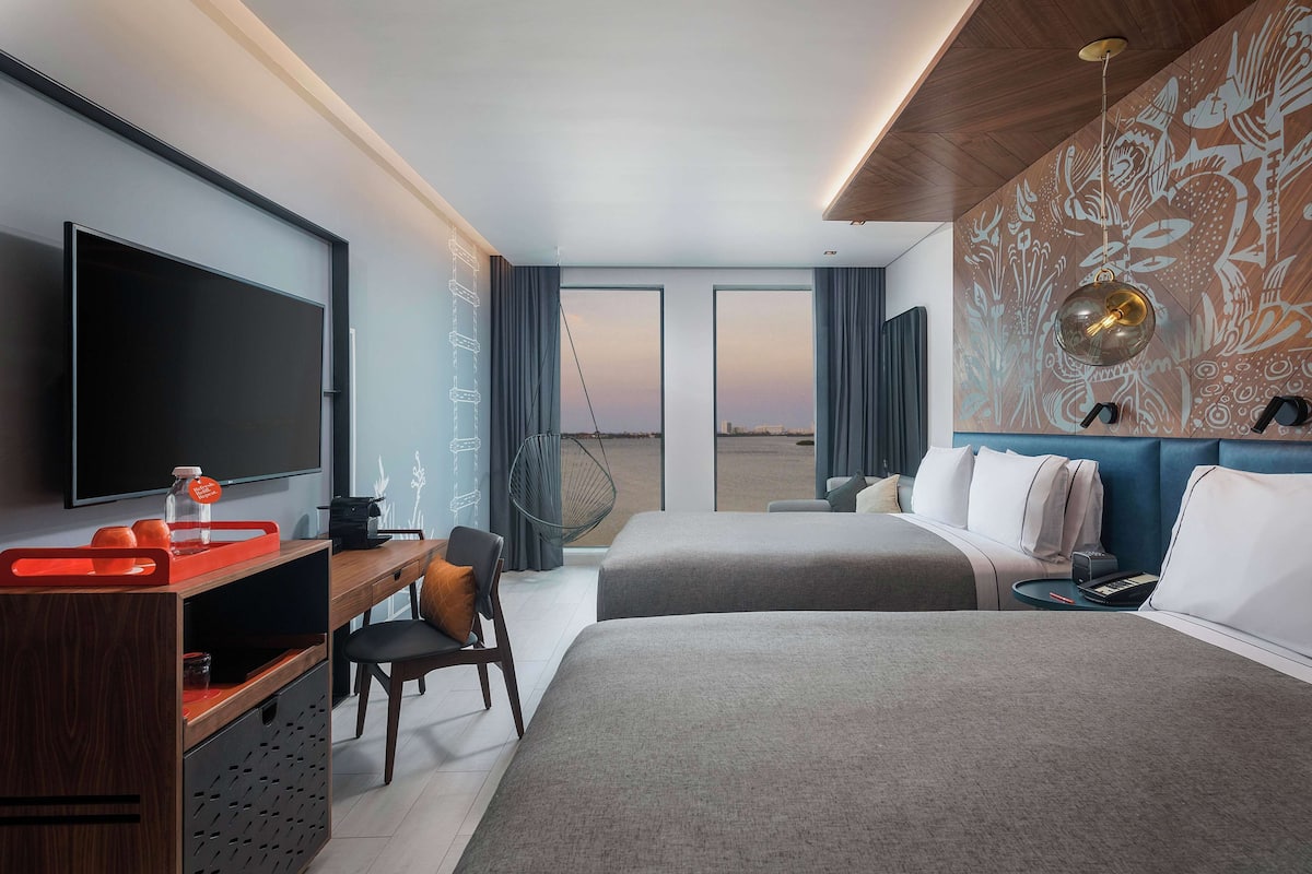 1 chambre, minibar, coffres-forts dans les chambres