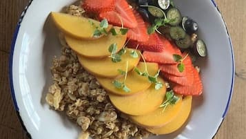 Daily cooked-to-order breakfast for a fee