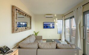 Familienapartment, 2 Schlafzimmer | Wohnzimmer