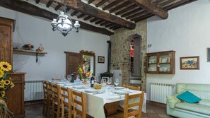 Dining - Holiday in touch with nature, in a typical stone house surrounded by a large garden and panoramic se (Seggiano)