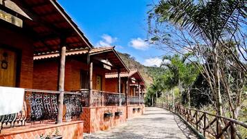 Fachada da propriedade