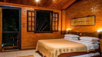 1 quarto, frigobar, ferros/tábuas de passar roupa, roupa de cama