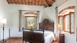 3 quartos, ferros/tábuas de passar roupa, Wi-Fi