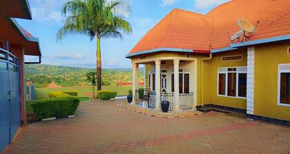 Royale Wohnung Kigali