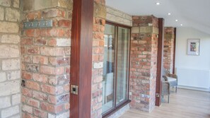 Interior - Rosedale Cottage | sleeps 4 - Hot Tub, Dog Friendly - 5* Gold Award (Pickering)
