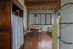 Dining - Casa Aurora has been divided into two apartments, each with private entrance.<br>Both apartments are ch (Asciano)