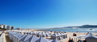 Ocean-Duplex leilighet 65 m fra stranden med basseng og parkering