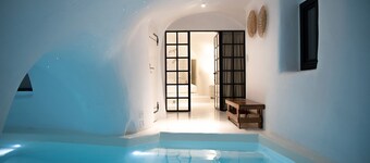 Aleria Luxury Cave (private pool) 