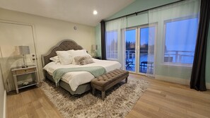 6 bedrooms, iron/ironing board, travel crib, free WiFi