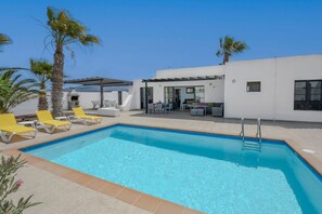 Beheizter Pool