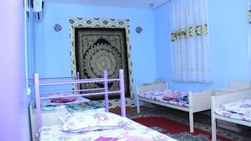 2 bedrooms, iron/ironing board, Internet