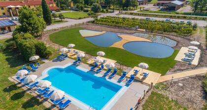 Détendez-vous à Tenuta Regina en séjournant dans notre Airone prÚs des piscines