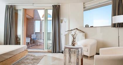 Villa Anji - 10 Guests - Private villa with pool