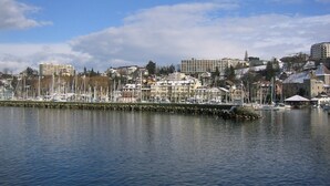 Marina - Game Place*** (between lake and mountain) (Thonon-les-Bains)