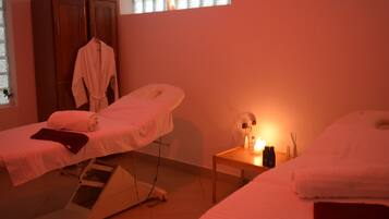 Dampbad, thai-massage, massagebehandlinger