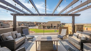 Townhome, Multiple Beds (Hermes Hideaway) | Balcony