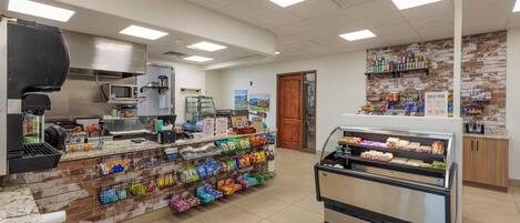 Townhome, Multiple Beds (Hermes Hideaway) | Dining