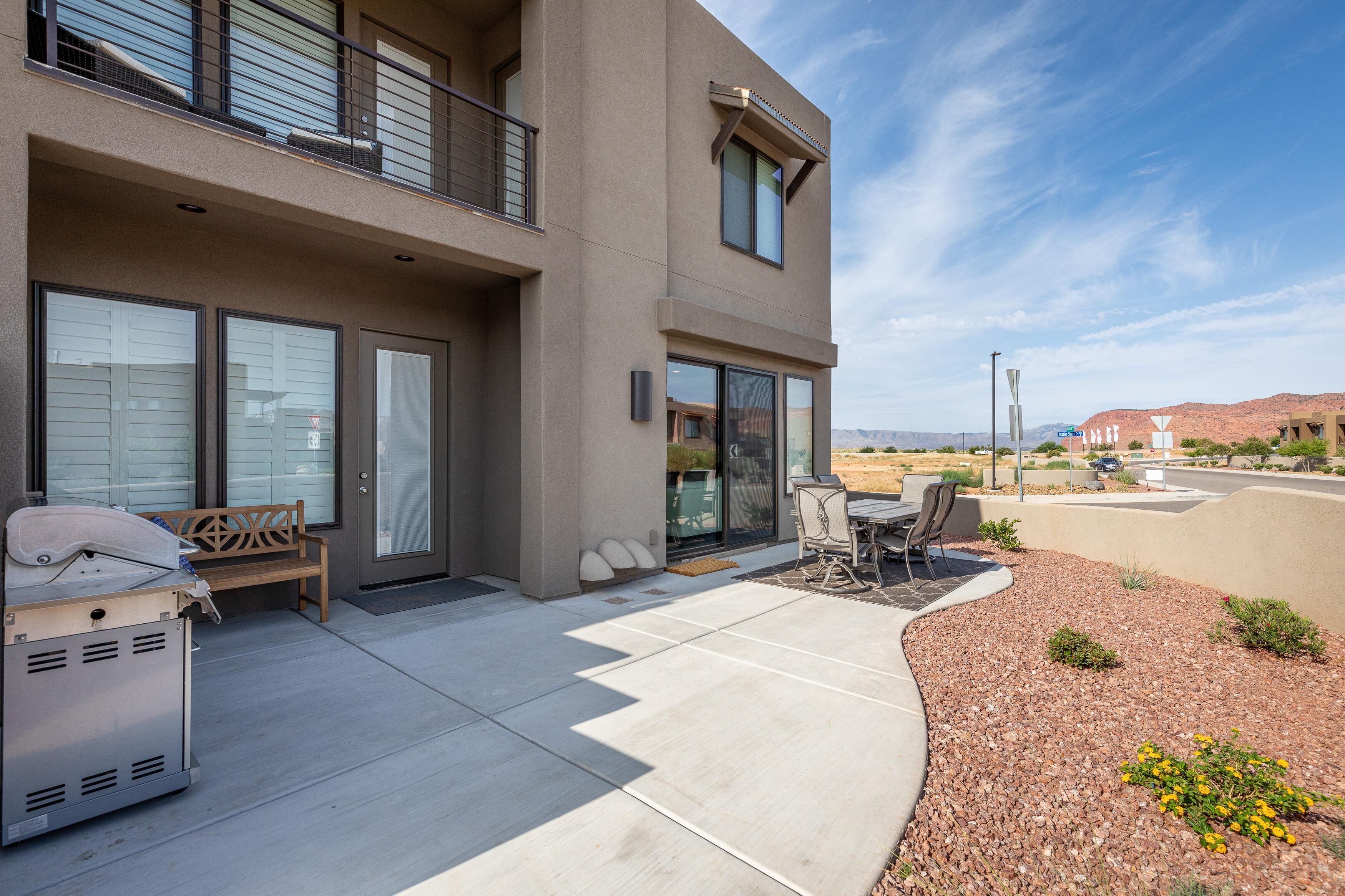 Townhome, Multiple Beds (Hermes Hideaway) | Terrace/patio