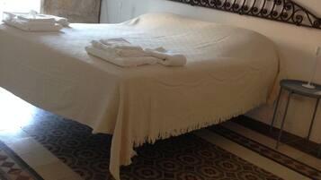 2 camere, Wi-Fi, lenzuola