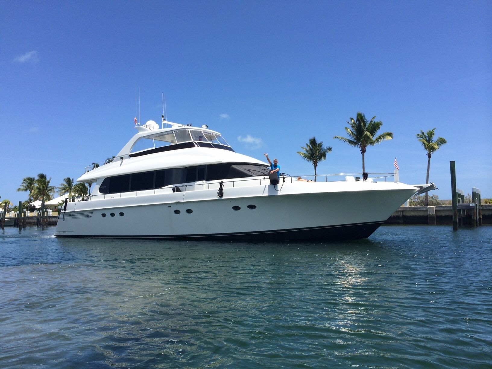 Luxury Yacht - Escape the Crowds, Soak up the Sun & Enjoy Breathtaking Views!