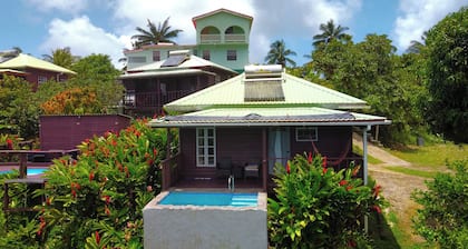 Discover Secluded Serenity at Montete Hideaway Cottage