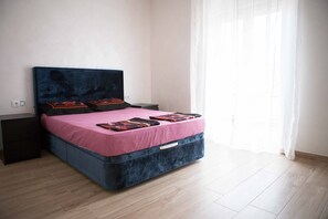 2 camere, ferro/asse da stiro, accesso a Internet, lenzuola