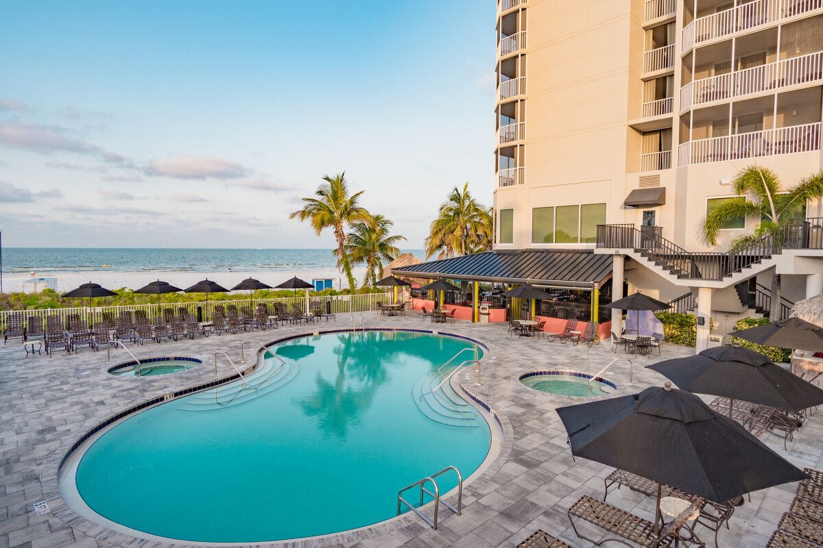 Rare Find! Pool View, Balcony, Outdoor Pool, Onsite Restaurant and Bar
