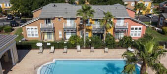 Disney, Universal! 4 BR Resort Style Townhouse