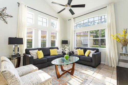 Disney, Universal! 4 BR Resort Style Stadthaus