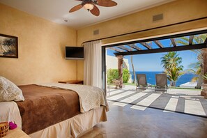 7 Schlafzimmer, Zimmersafe, Reisekinderbett, kostenloses WLAN