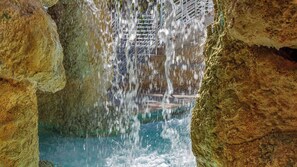 Unclassified image, 4 of 49, button