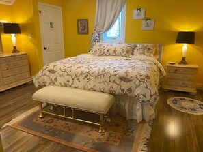 1 chambre, bureau, fer et planche à repasser, Wi-Fi gratuit