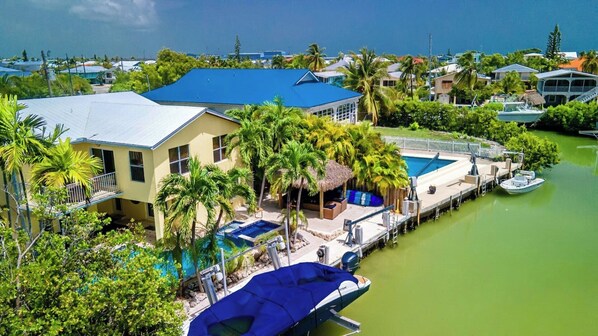 Unclassified image, 1 of 49, button