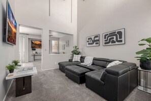 Smart-TV, peis, videospill og kontorer