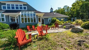Terrace/patio - Cape Rosier, Maine 6 bedroom estate on Penobscot Bay. West views over Camden the hills (Brooksville)