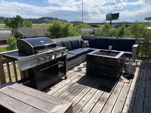 تناول الطعام بالخارج