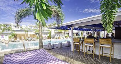 Comfy Condo 1bed/1bath nightly condo with pool