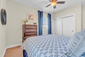 4 bedrooms, free WiFi, bed sheets