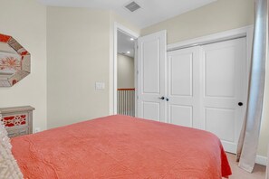4 bedrooms, free WiFi, bed sheets