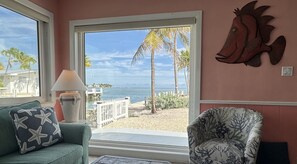 Interior - Castaway 2/2 w/ 50` Ft. Dock on the Atlantic (Marathon)