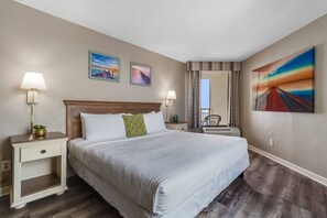 1 slaapkamer, een strijkplank/strijkijzer, wifi, beddengoed