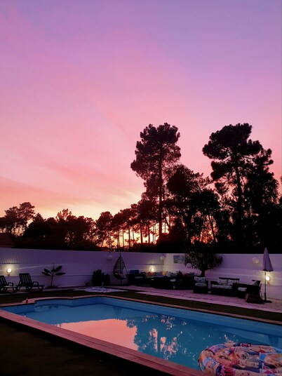 Villa in Aroeira / Verdizela - Pool, Beach, Surf, Golf