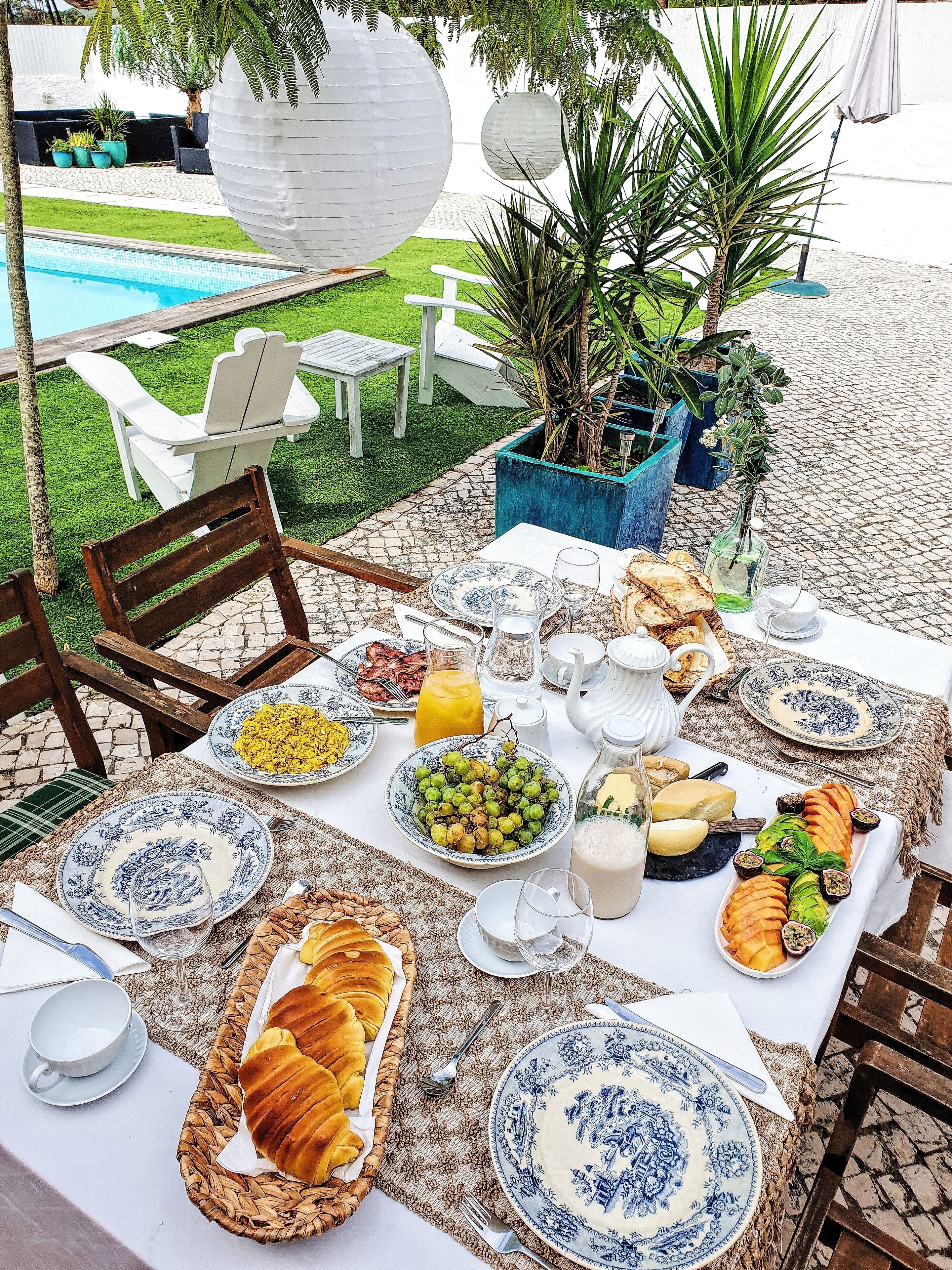 屋外ダイニングエリア