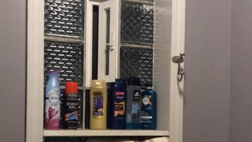 Bunk Bed in Shared Mixed Dormitory Room | Bathroom | Towels