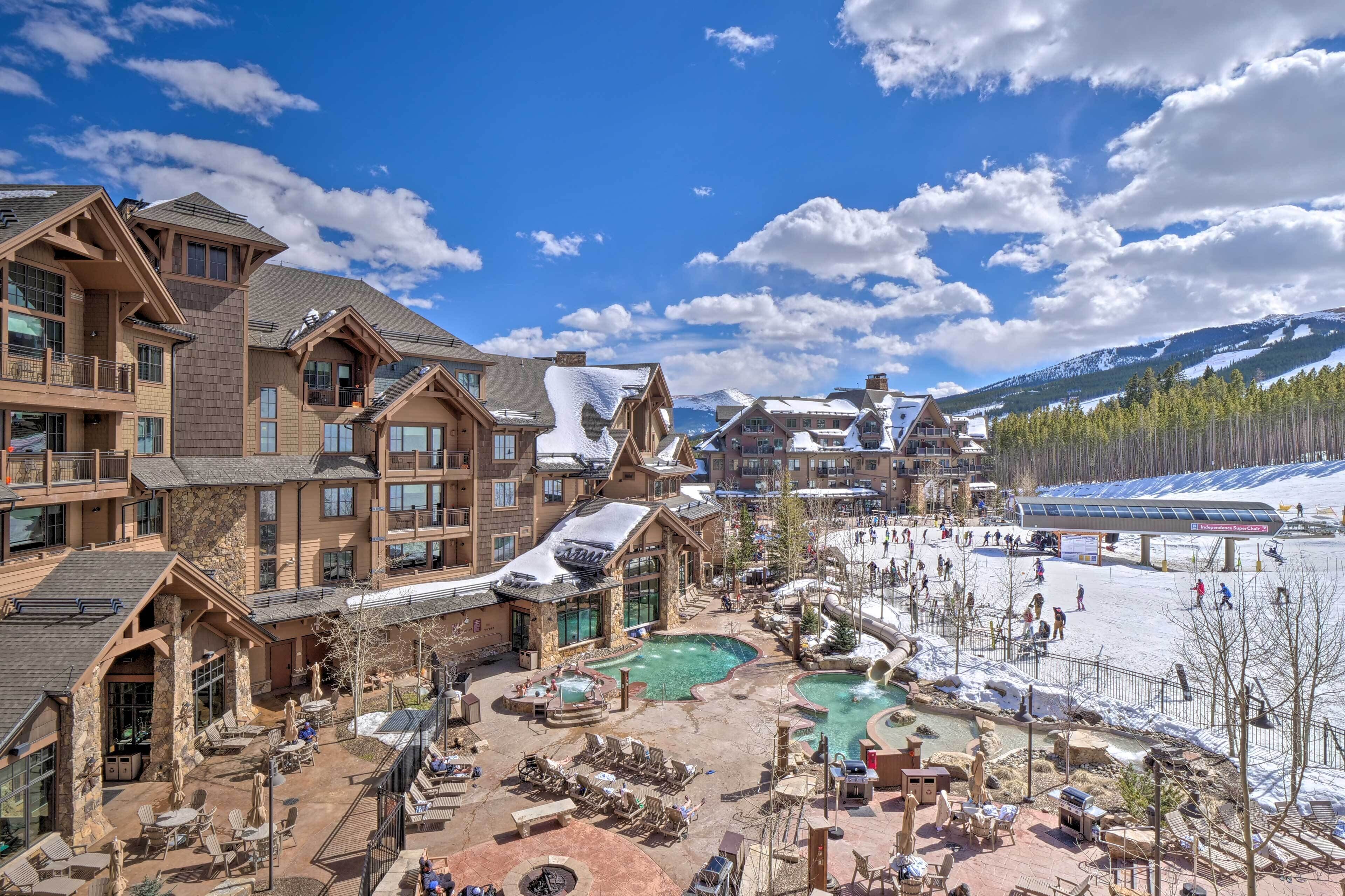 Indoor pool, outdoor pool